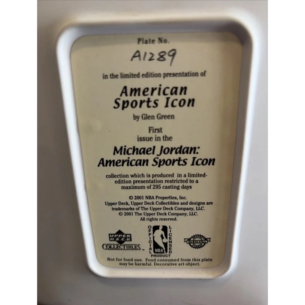 Vintage Upper Deck Michael Jordan American Sports Icon~Sculpted Statue Plate